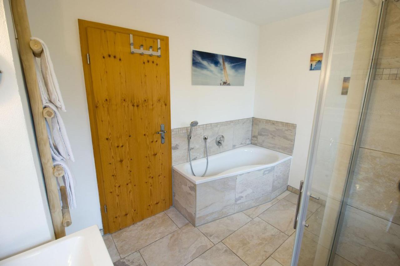 Ferienwohnung Lorenz Heufeld エクステリア 写真